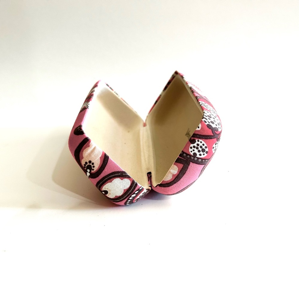 Vera Bradley Floral Pink Sunglasses Case, Like New - Picture 4 of 6